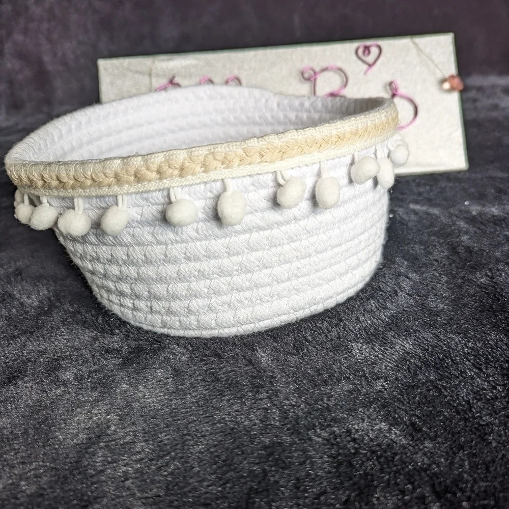 no brand basket decor